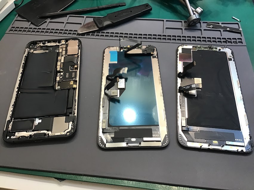 iPhoneXSMのバッテリー交換ならデータそのまま修理可能なスマホ修理工房グランデュオ蒲田店へ！